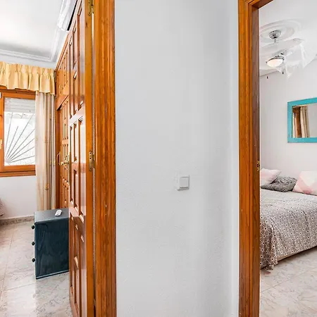Marinasunbeach Sierra De Monserrat Quesada Prázdninový dům